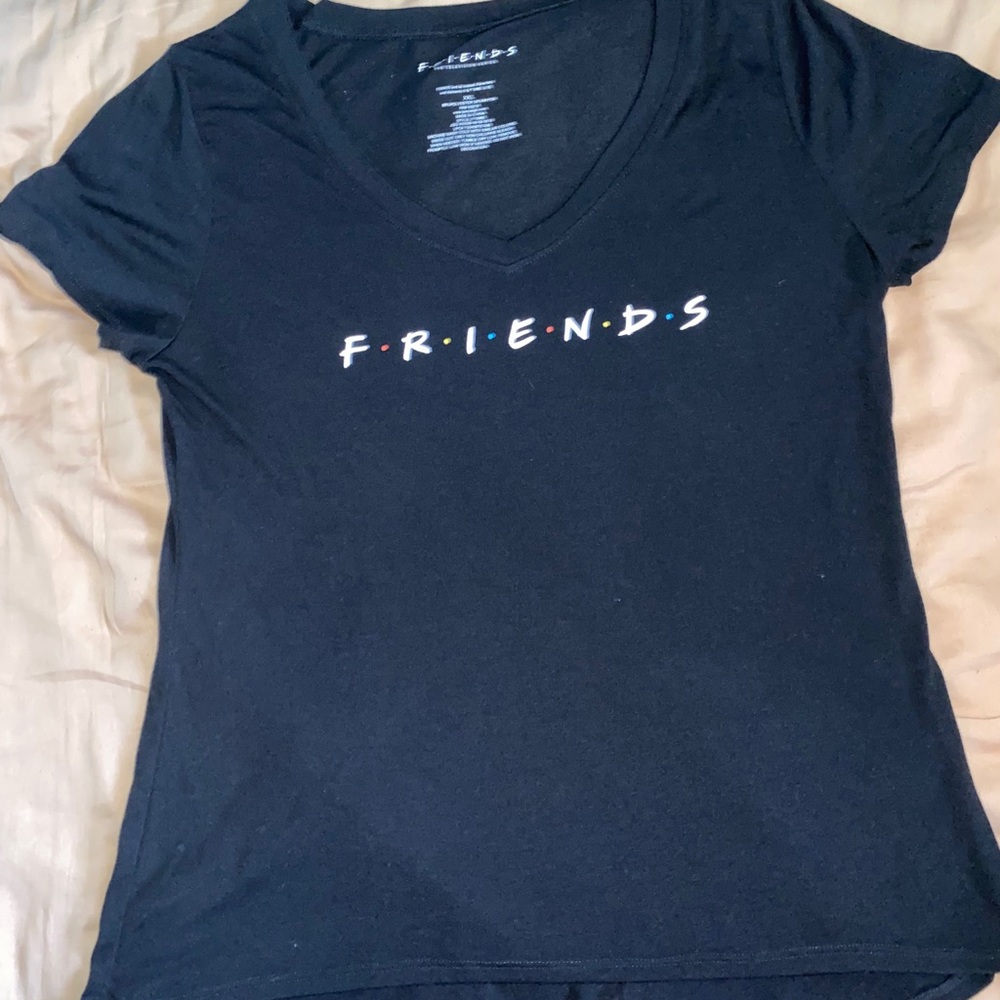 Juniors friends shirt xxl